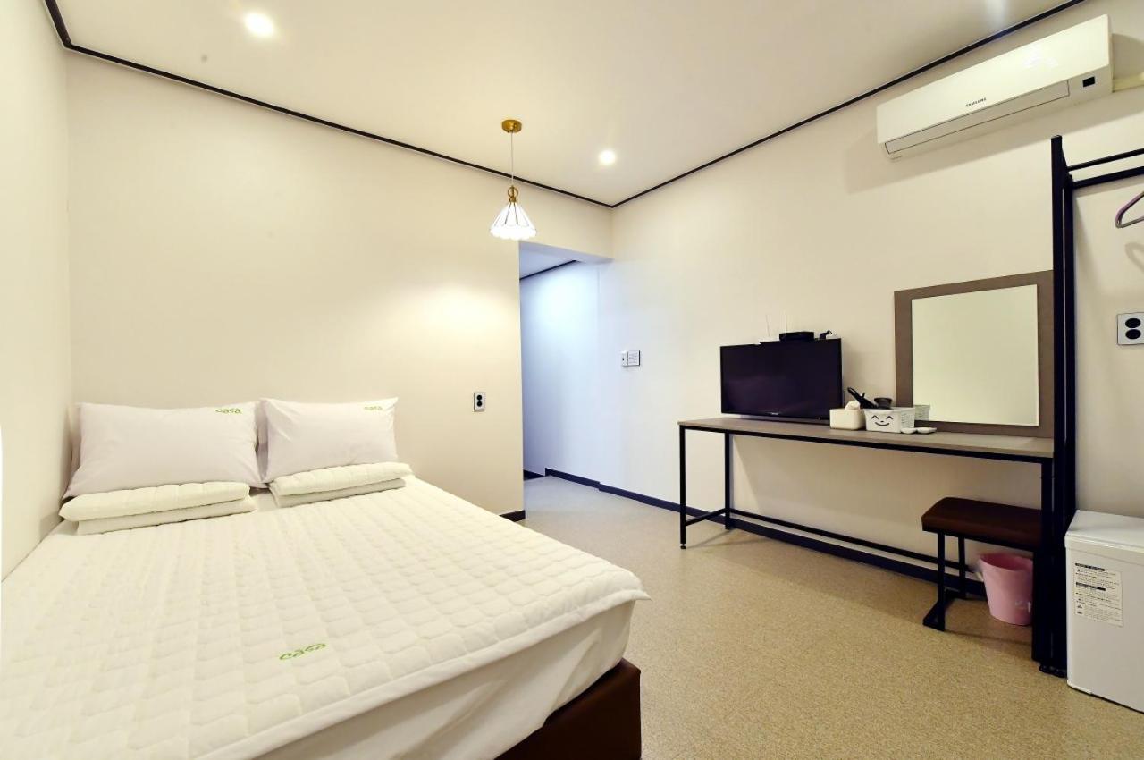 Casa Mini Hotel Gyeongju Bagian luar foto
